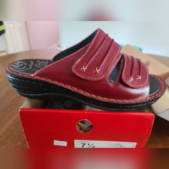 Propét Woman's Sandal - June, size 7.5 x (2E), Red. Brand New - Picture 5 of 8